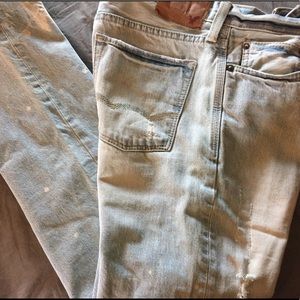 Men’s American Eagle Distressed/Acid Wash Jeans